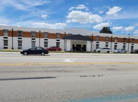 Travel Inn Winter Haven，位于Winter Haven's Gilbert Airport - GIF附近的酒店