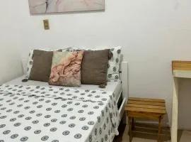 Quarto ótima localização