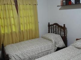 Un ambiente cómodo y placentero，位于瓜伊马延的酒店