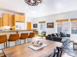 Bright 3BD Kings Beach Townhome