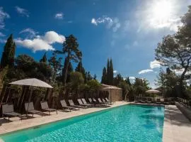 Les Cabanes Dans Les Bois Logis Hôtel