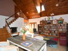 Mountain Meltdown - Pet Friendly, Grill, Wifi, Fire Pit, EV Station -Shared Space - Grill, Fire Pit, Covered Porch, Fountain Pond
