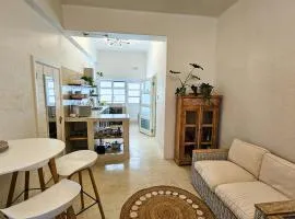 Bali Beach Flats, Muizenberg