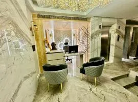 EMPIRE PLATINUM SUITES