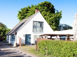 Frejas bed and breakfast，位于Langeskov的酒店