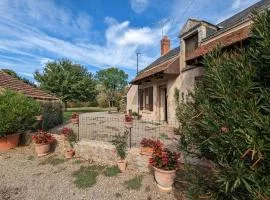 Gîte familial près de Nohant avec jardin, cheminée, garage et WIFI gratuit - FR-1-591-94