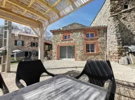 Charmant Gîte Rénové avec Sauna en Haute-Loire, Parfait pour Randonnées et Repos - FR-1-582-344