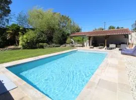 Gîte moderne avec piscine en Anjou, proche Saumur et Cholet, idéal pour familles et groupes - FR-1-622-30
