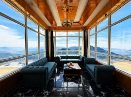 Hawk Eye Resort，位于西姆拉的酒店