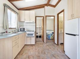 Coachstop Caravan Park，位于梅特兰的酒店