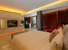 湖山風景旅館 Sun-View Motel