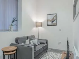 Modern 1 Bedroom Apartment in Dudley