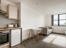 Modern 1 Bedroom Budget Apartment in Barnsley