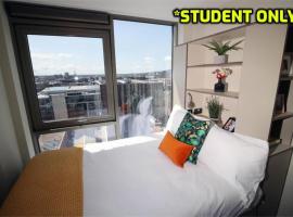 Student Only Zeni Ensuite Rooms Belfast，位于贝尔法斯特的酒店