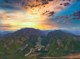 Khách sạn Đức Tài，位于Bảo Lạc的酒店