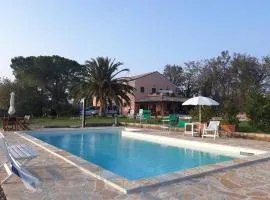 Appartamento fronte piscina