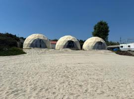 Domes On The beach Paliouri，位于帕利乌里翁的酒店