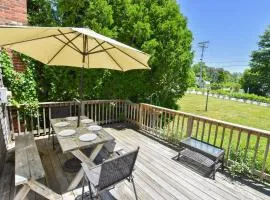 Lovely Home Near Bike Path Dog Welcome!