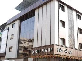 HOTEL SAITEJ，位于Mahad的酒店