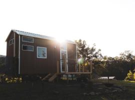 Kookaburra Cabin，位于Palmwoods的豪华帐篷营地