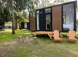 Tiny House 8 at Grampians Edge，位于Dadswells Bridge的小屋