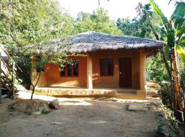 Cosmic Mud House Kanthalloor，位于Kanthalloor的旅馆