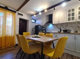 Lazarov Suites 2 - cozy two bedroom apartment