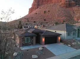 Red Canyon Bunkhouse at Kanab - New West Properties