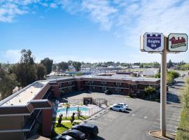 马德拉骑士旅馆，位于马德拉的酒店