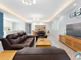 Aircabin - Fairfield - Modern - 6 Bedrooms House，位于费尔菲尔德的酒店