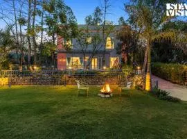 Corbett Calling with Projector Set-Up by StayVista