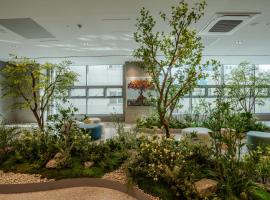 Golden Planet Hotel-Pyeongtaek Godeck，位于平泽市的酒店