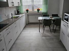 Ferienwohnung Monteurwohnung Maj&uuml;，位于不来梅港的高尔夫酒店