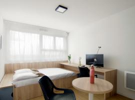 Sweetly I-Art Gradignan - Bordeaux Sud，位于格拉迪尼昂的酒店