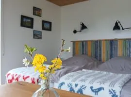 Au Dolmen de Kerhus "Mysigt"