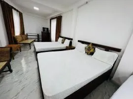 Shanthi Guest House