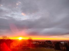 Self Check-in & Self Catering Doppelzimmer mit Seeblick und Klimaanlage - Neusiedlersee，位于布雷滕布鲁恩的酒店