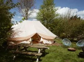 Familie Bell Tent Emperor op rustig park