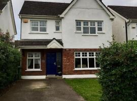 4 Bed Detached House in Drogheda，位于德罗赫达的酒店