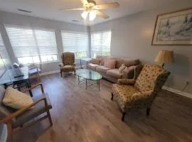 Pawleys Island Retreat sleeps 8+ 3bed 2 bath