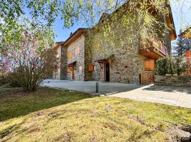 Green Valley Puigcerdà，位于普奇塞达的酒店