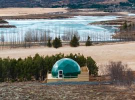 Golden Circle Domes - Lake View，位于塞尔福斯的豪华帐篷营地