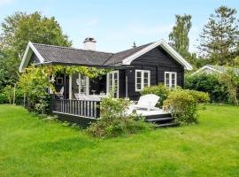 Idyll Summer house in Hornbæk，位于霍恩拜克的酒店