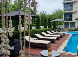 New House Kobuleti，位于科布列季的酒店