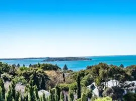 8 Davies St Encounter Bay - No Linen Included - Wi-Fi - Sea Views