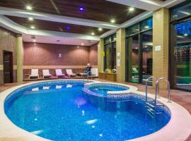 Best Western Plus Olives City Hotel - Free Pool & Parking，位于索非亚的酒店