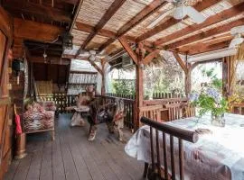 Le Chalet Boisé - Maison avec jardin clôturé