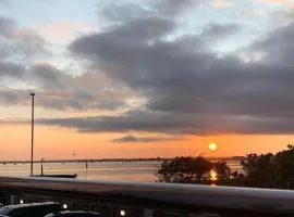 SHOREBANKS - Harbour View Apartment in Sandbanks.