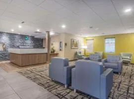 Quality Inn & Suites Downtown