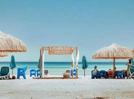 LASIRENA PALM BEACH RESORT -FAMILY，位于艾因苏赫纳的酒店